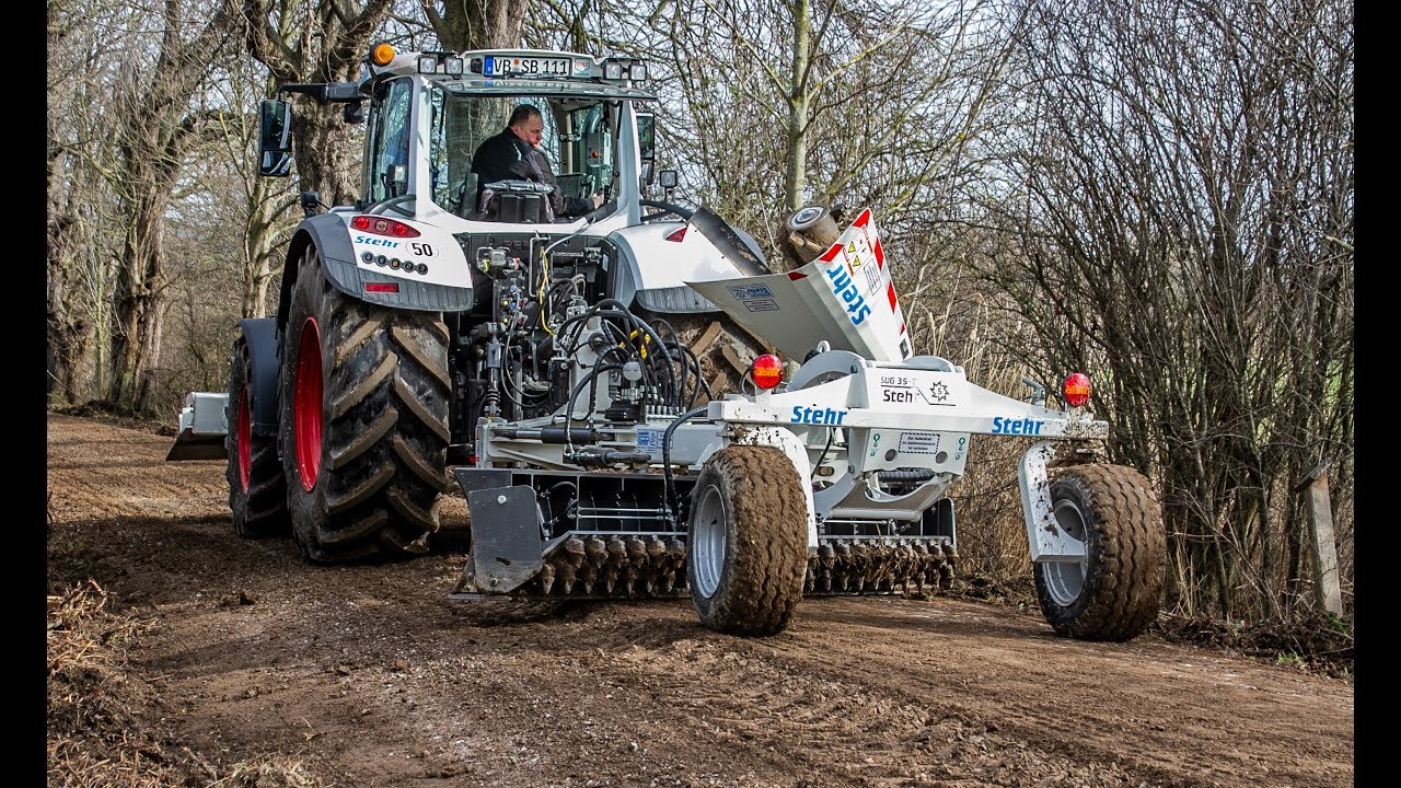 Stehr Road maintenance system with  SBV 80 H4 plate compactor attached to a Fendt 724