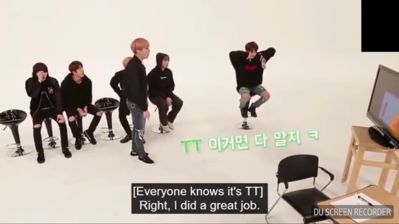 [Sakook hidden moment] Jimin drew a heart for Kook?