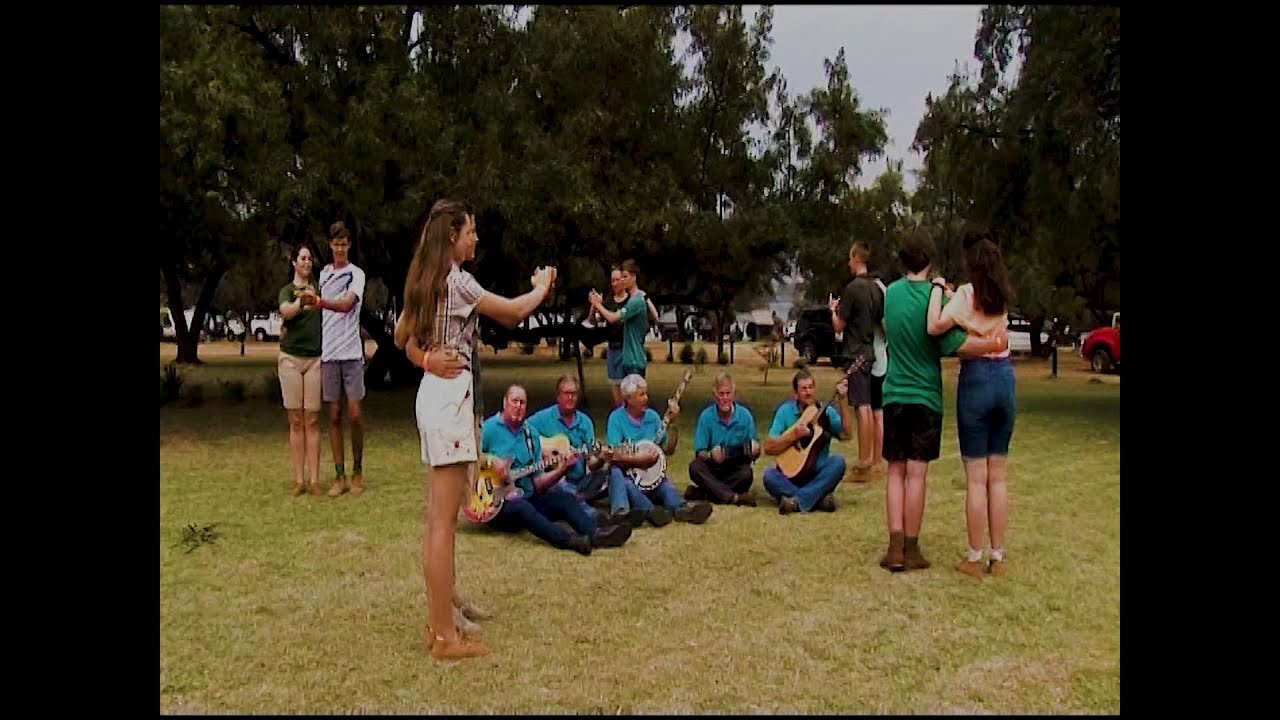OOMPIE LODEWYK - JR Olivier en die Boeremusiek op Wiele Orkes