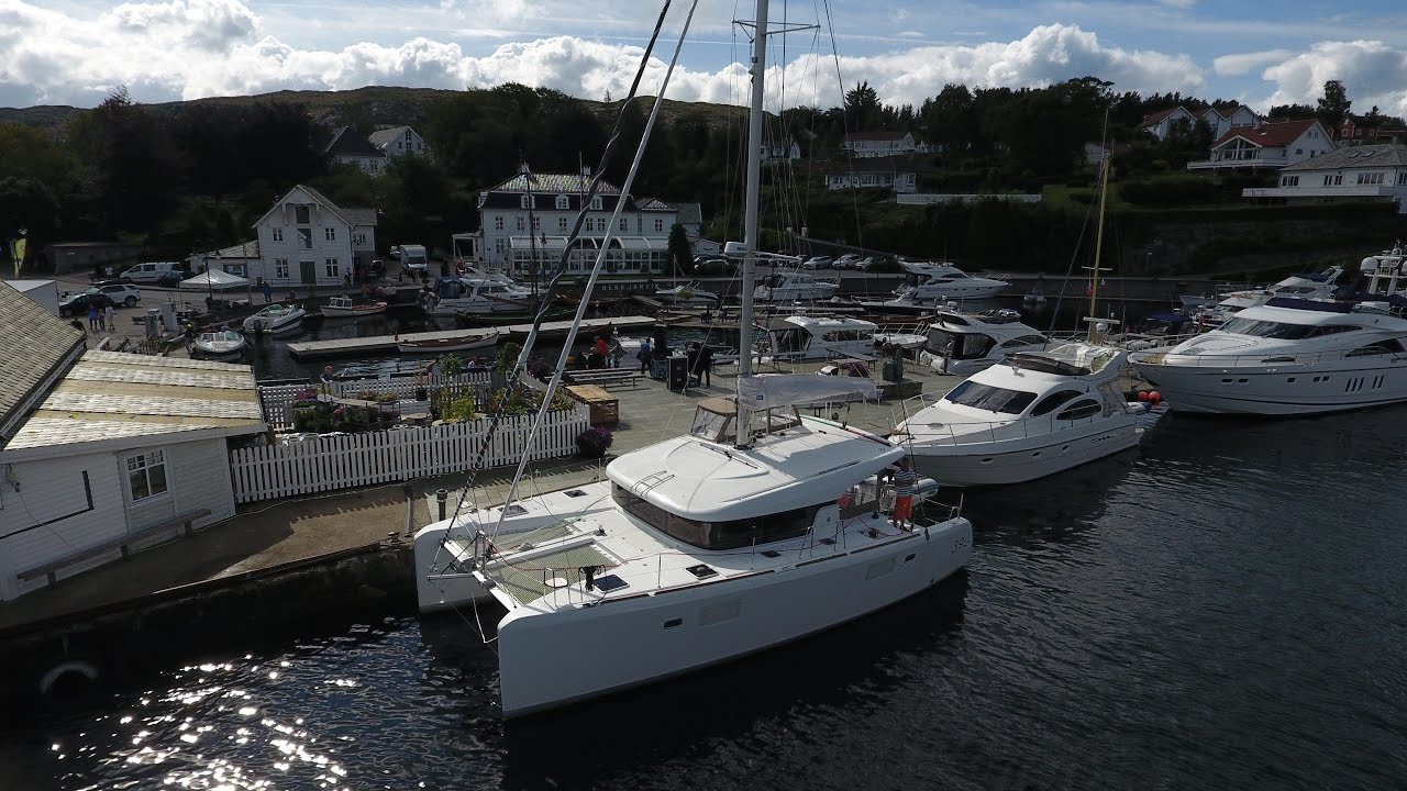 Lagoon39 Breinwave in Norway - Floro to Kristiansand
