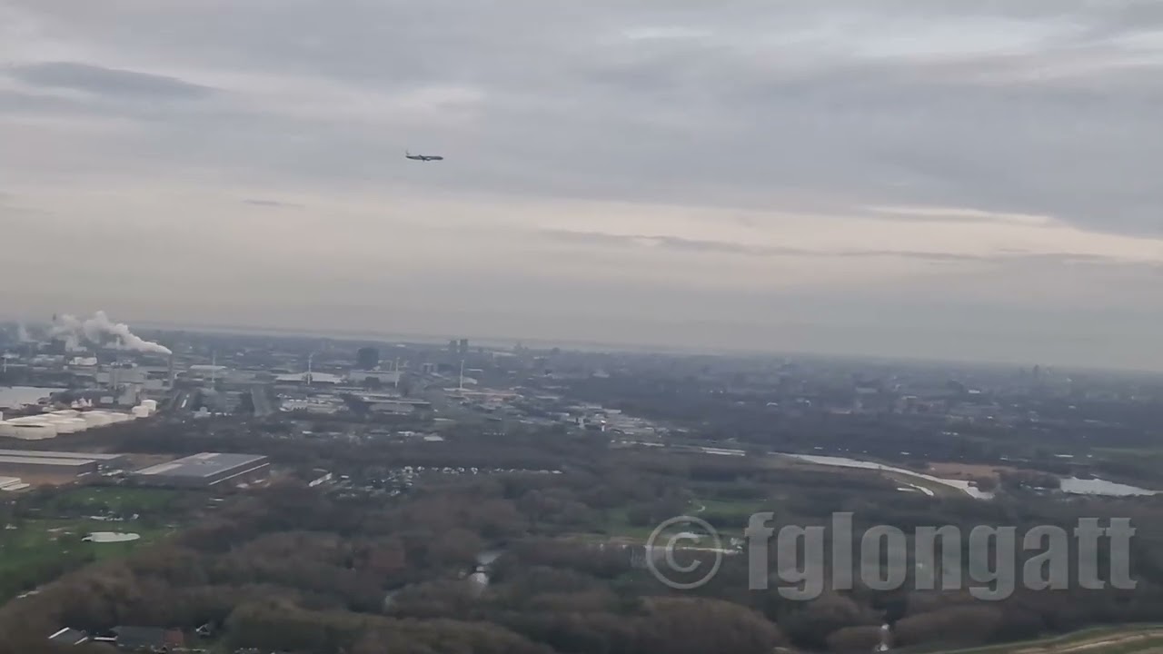 Simultaneous Parallel approach to Parallel Runways at AMS Amsterdam Schipol Airport
