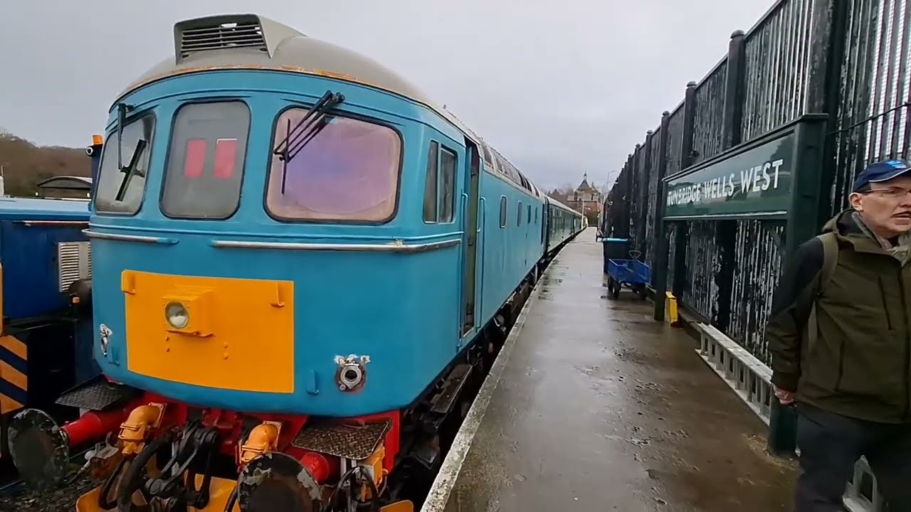 Class 33 Tunbridge Wells - Eridge Spa Valley Railway 01/02/2026