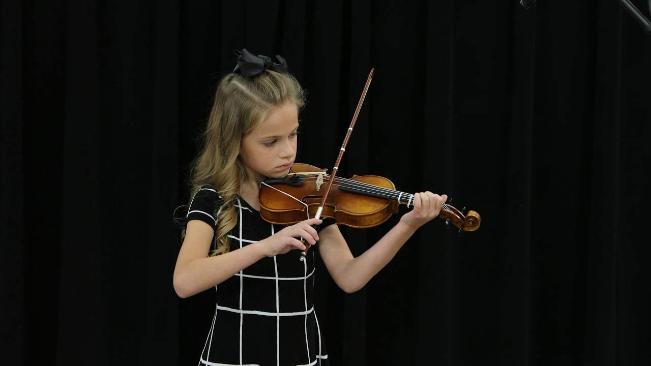 Suzuki, Lightly Row and Song of the Wind, Adriana Barnes, violin, Sycamore Strings Academy Fall 2018