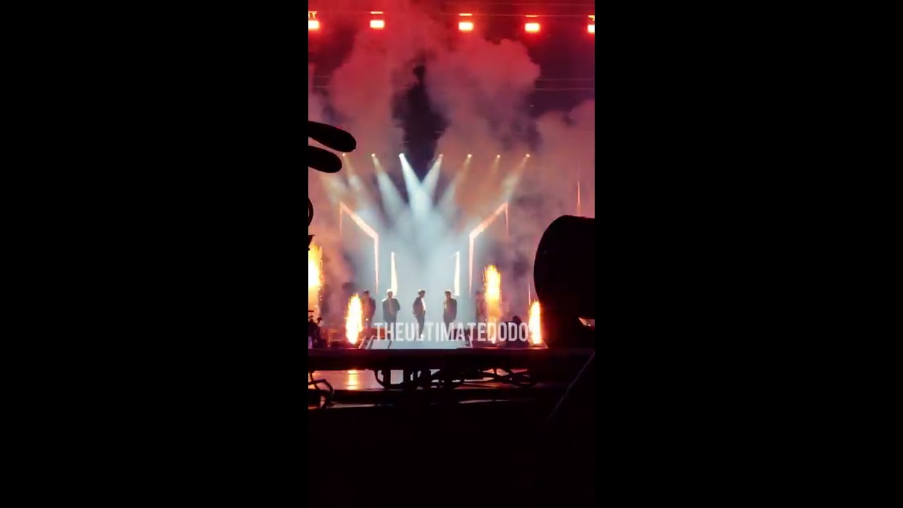 180915 Idol @ BTS 방탄소년단 Love Yourself Tour in Fort Worth Fancam 직캠