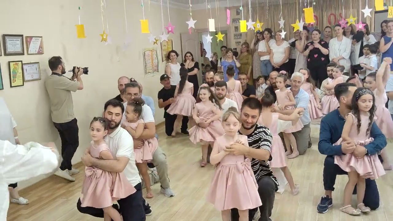 ბაღის გამოსაშვები,მამები და შვილები 😍🌸