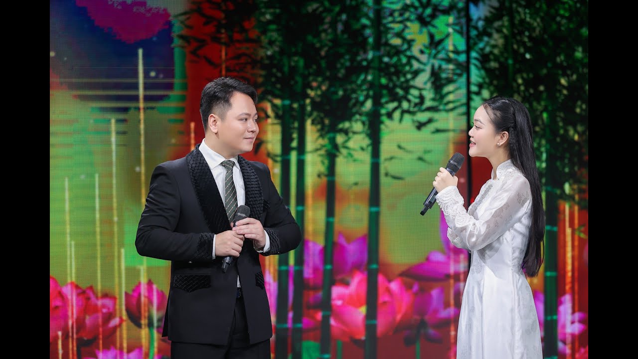 HÀ QUỲNH NHƯ, THANH PHONG DẠO CHƠI TRÊN CÁNH ĐỒNG QUÊ BAO THƯƠNG MẾN XỨ NGHỆ