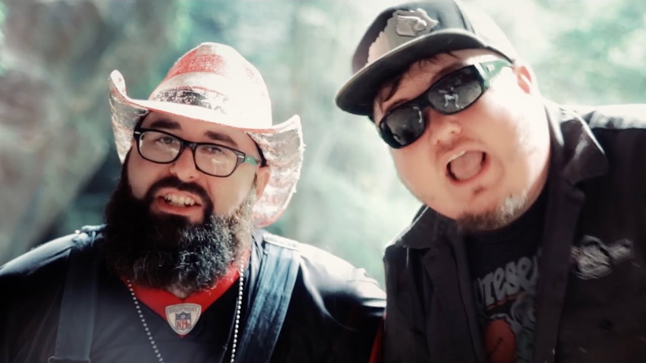 Twang and Round - Pour Another Round [OFFICIAL VIDEO]
