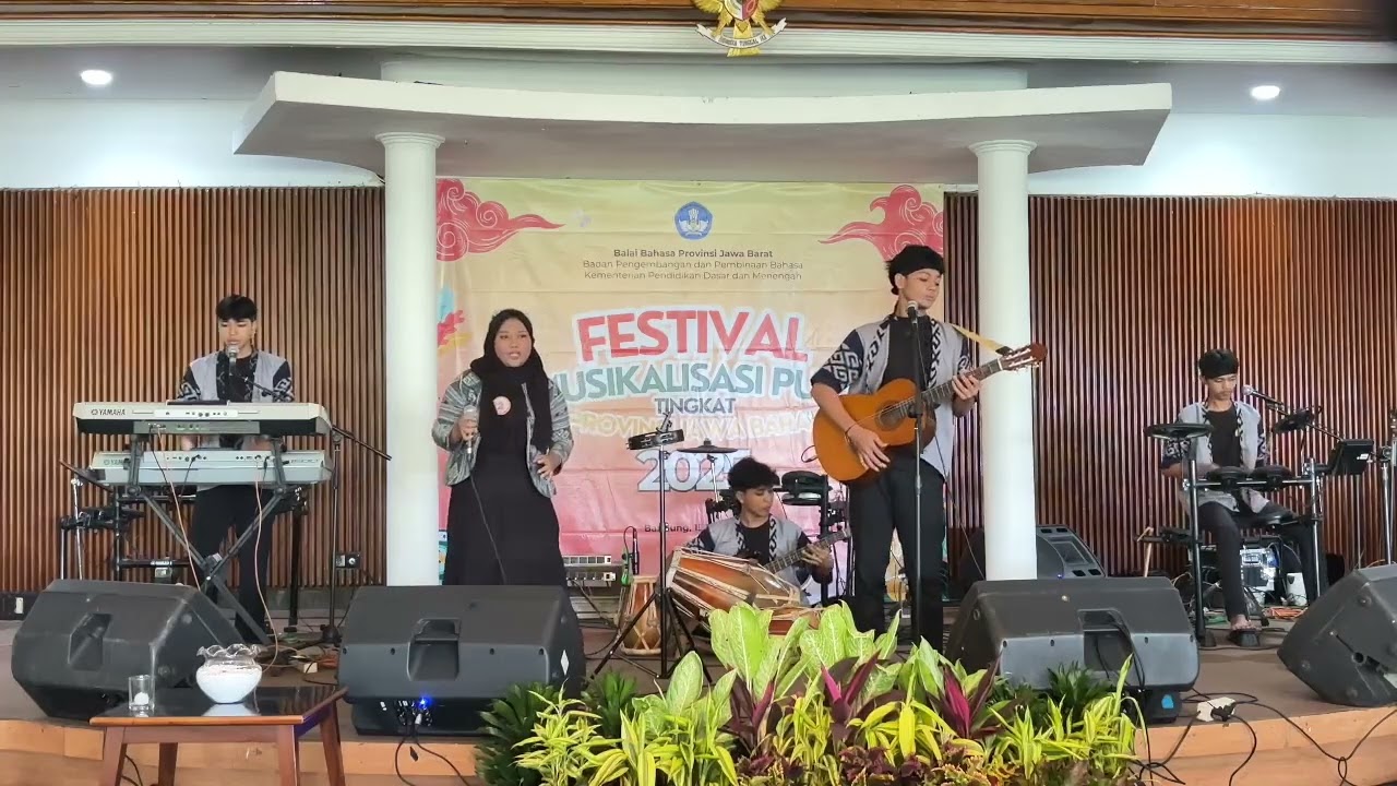 BABAK FINAL FESTIVAL MUSIKALISASI PUISI TINGKAT PROVINSI JAWA BARAT TAHUN 2025 - JUARA HARAPAN II