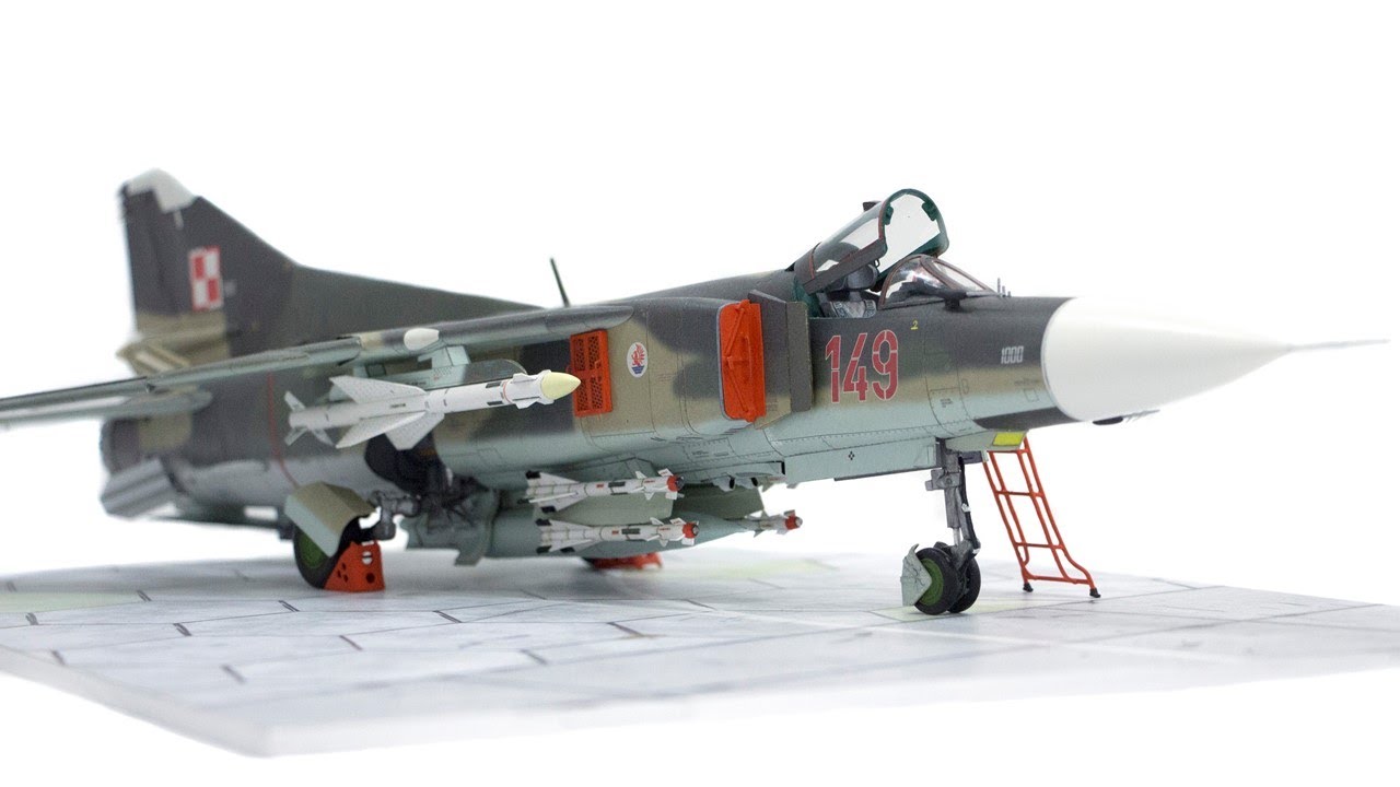 MiG-23MF FLOGGER. Paper model in 1:33 scale. Angraf Model 1/2016 magazine