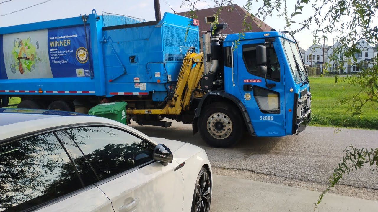 brand new 2024 Mack Ir recycling pickup 52085