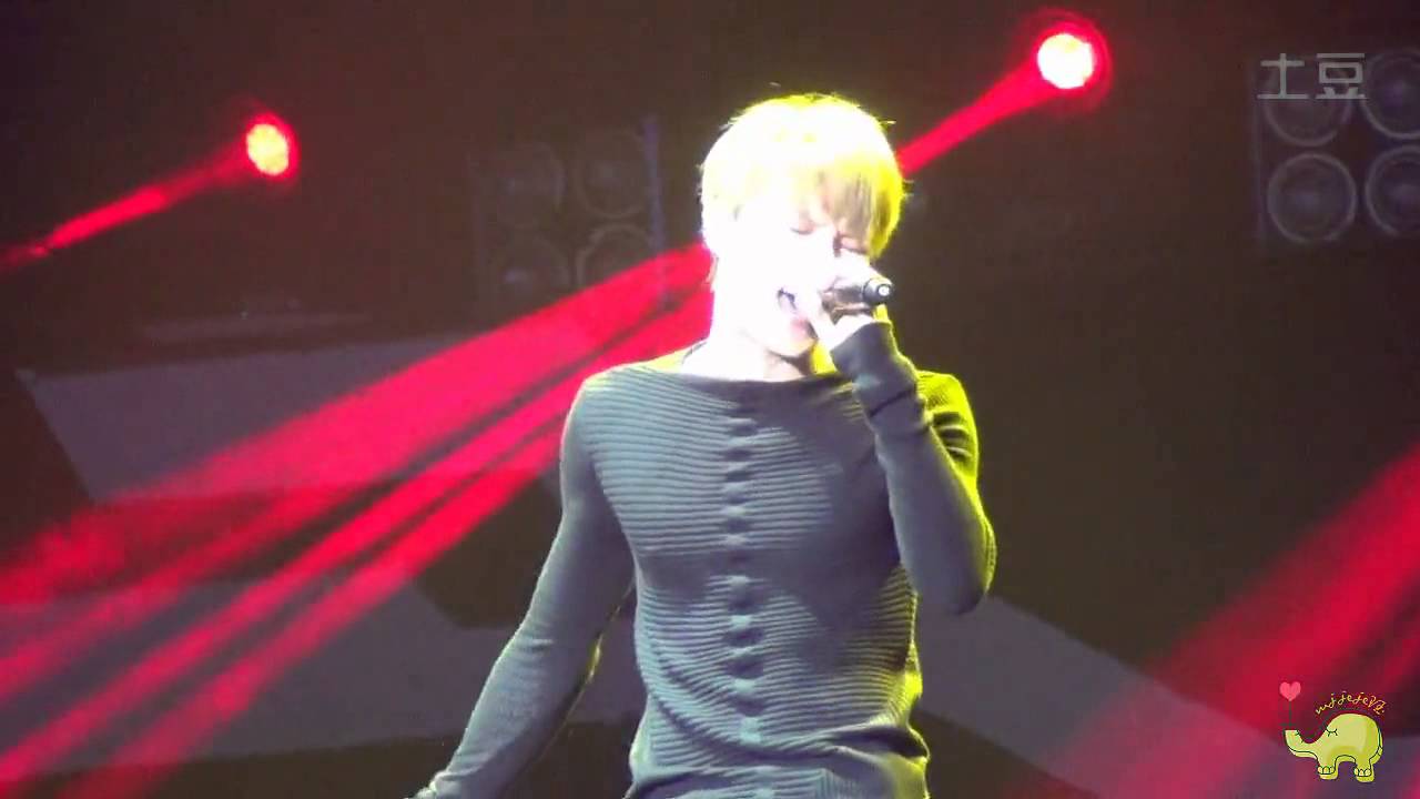 HD [Fancam] 140920 JYJ concert in Shanghai - Dear J - Jaejoong solo (cr mjjeje珏)