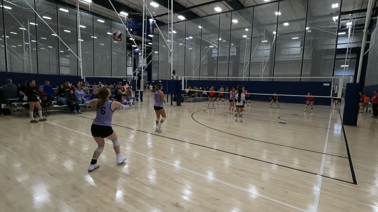 League 2 GM 5 GH011574