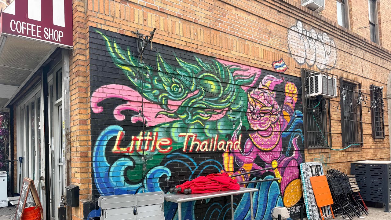 Elmhurst NYC Winter Walk ❄️ Little Thailand Way & Diverse Streets 4K