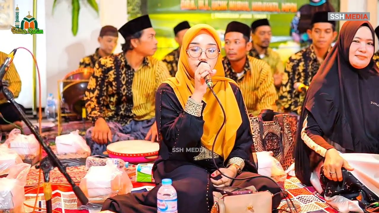 MADAIHUNA - FILDA VIVI - PENGAJIAN DI MASJID JAMI' BAITUR ROHIM JETAK WEDUNG DEMAK