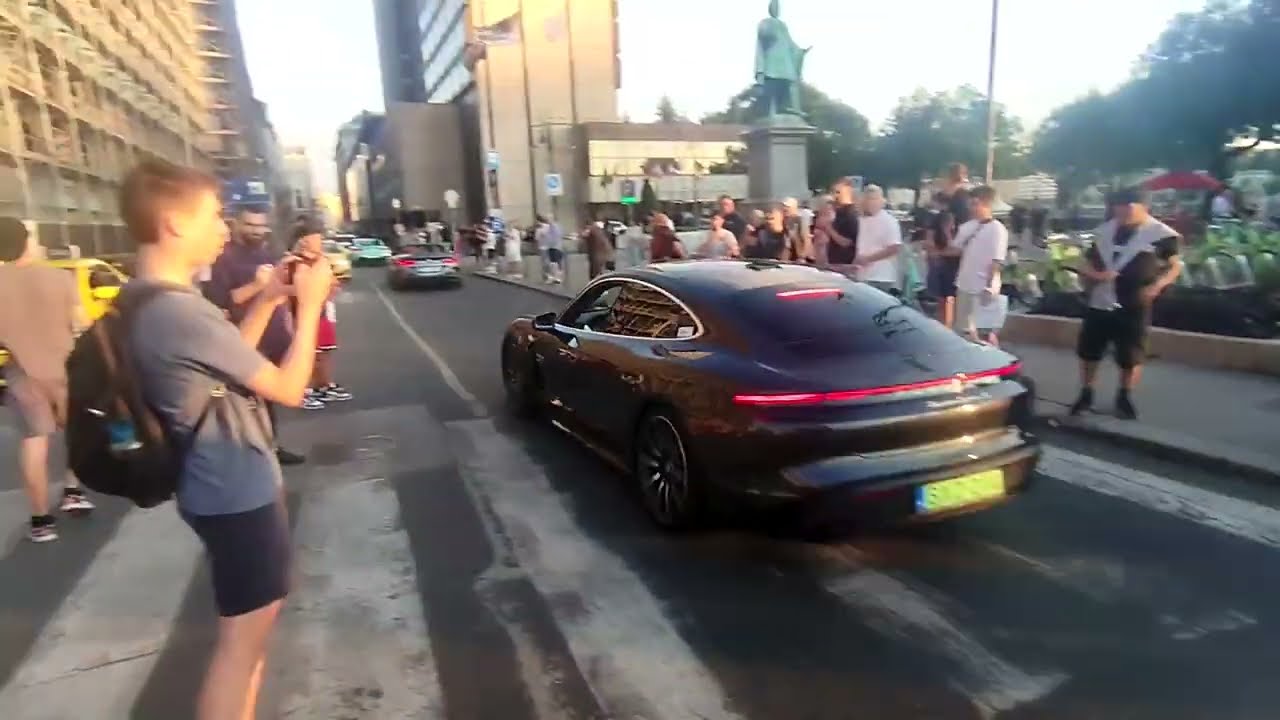 Budapest Car Spott Illegal Street Drift +1 Illegal tire smoking