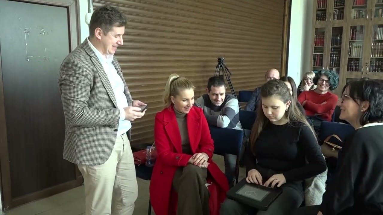 U pozeskoj gimnaziji predstavljen tablet namenjen slepim i slabovidim osobama   26 02 2026