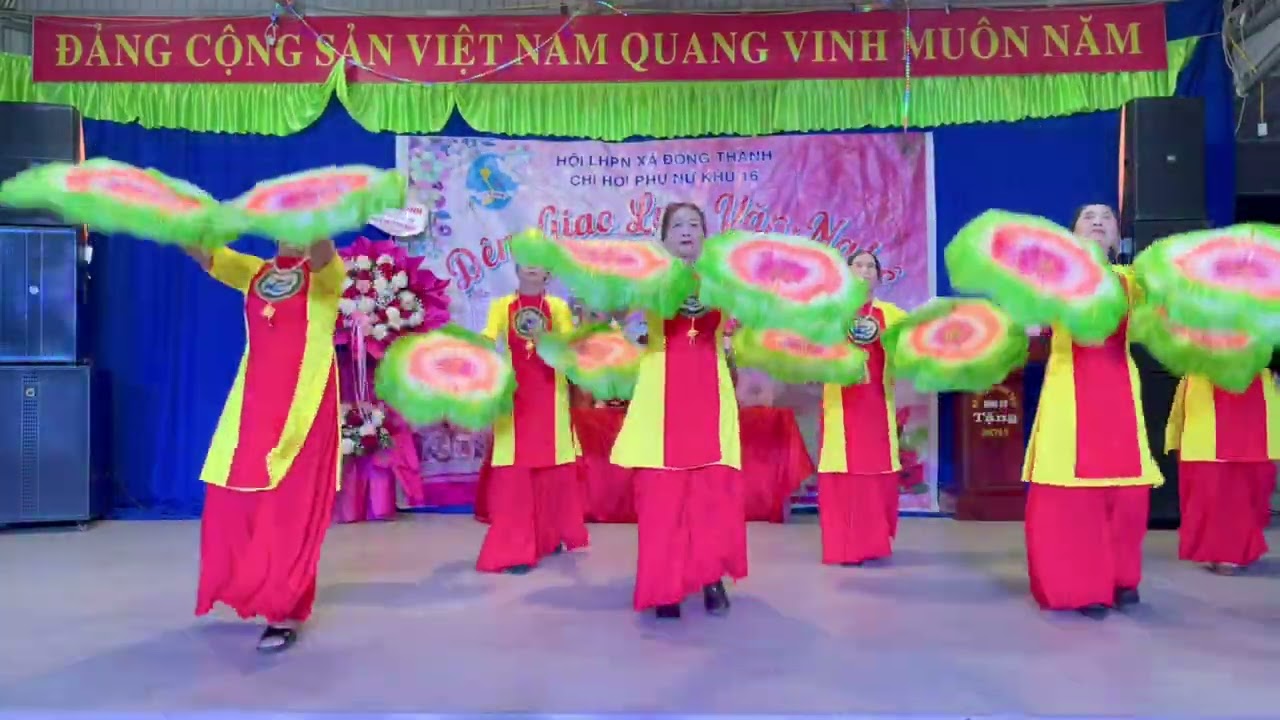 Múa Dâng Đảng ta câu ca quan họ | Khu 5 Xã Đông Thành