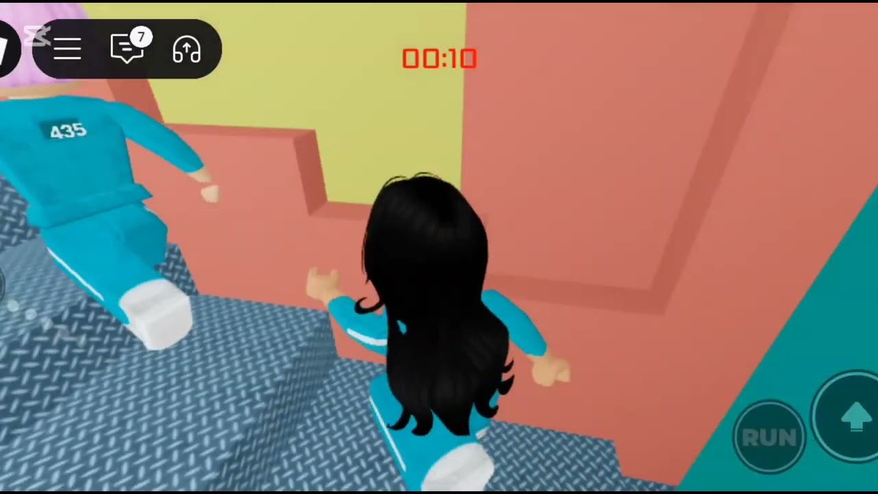 Playing squid game 2 crazy ending