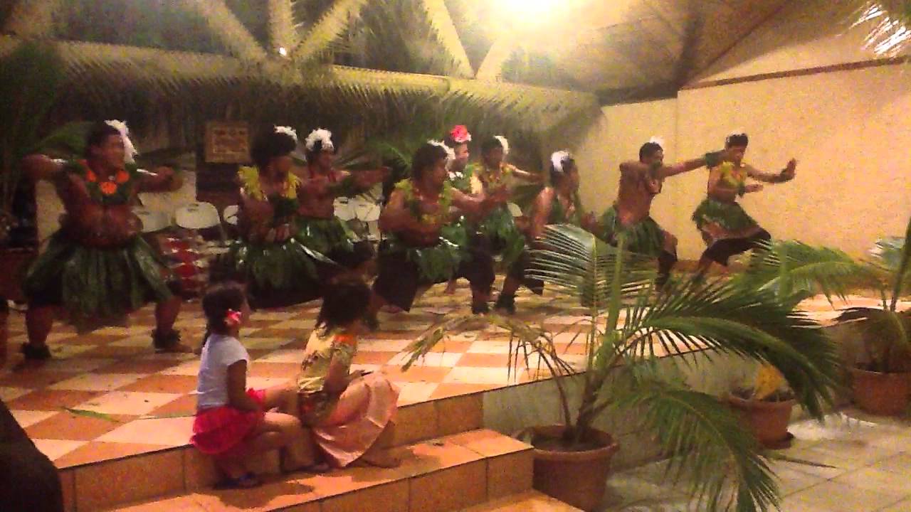 Tongan Mako at Vakaloa Beach Resort, faka hakai by Seteone Tuli