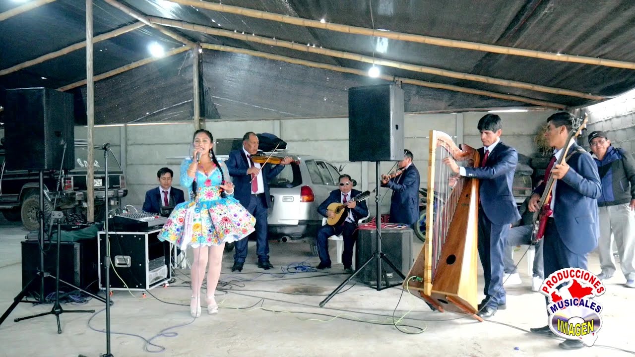 DALMIRA PEÑA Y EL CONJ. JARANA ANDINA DE YUNGAY