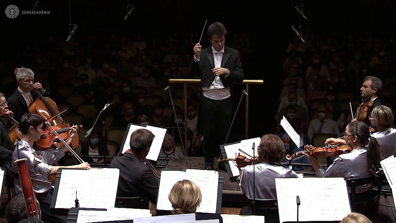 Béla Bartók: Dance Suite, BB 86a