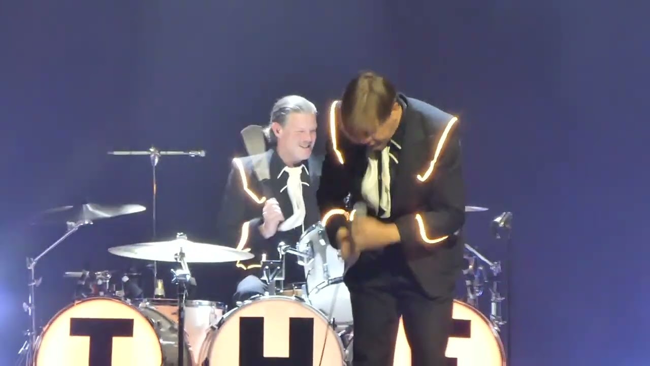 The Hives - Enough is Enough, Live @ AFAS Live, Amsterdam, 22-11-2025