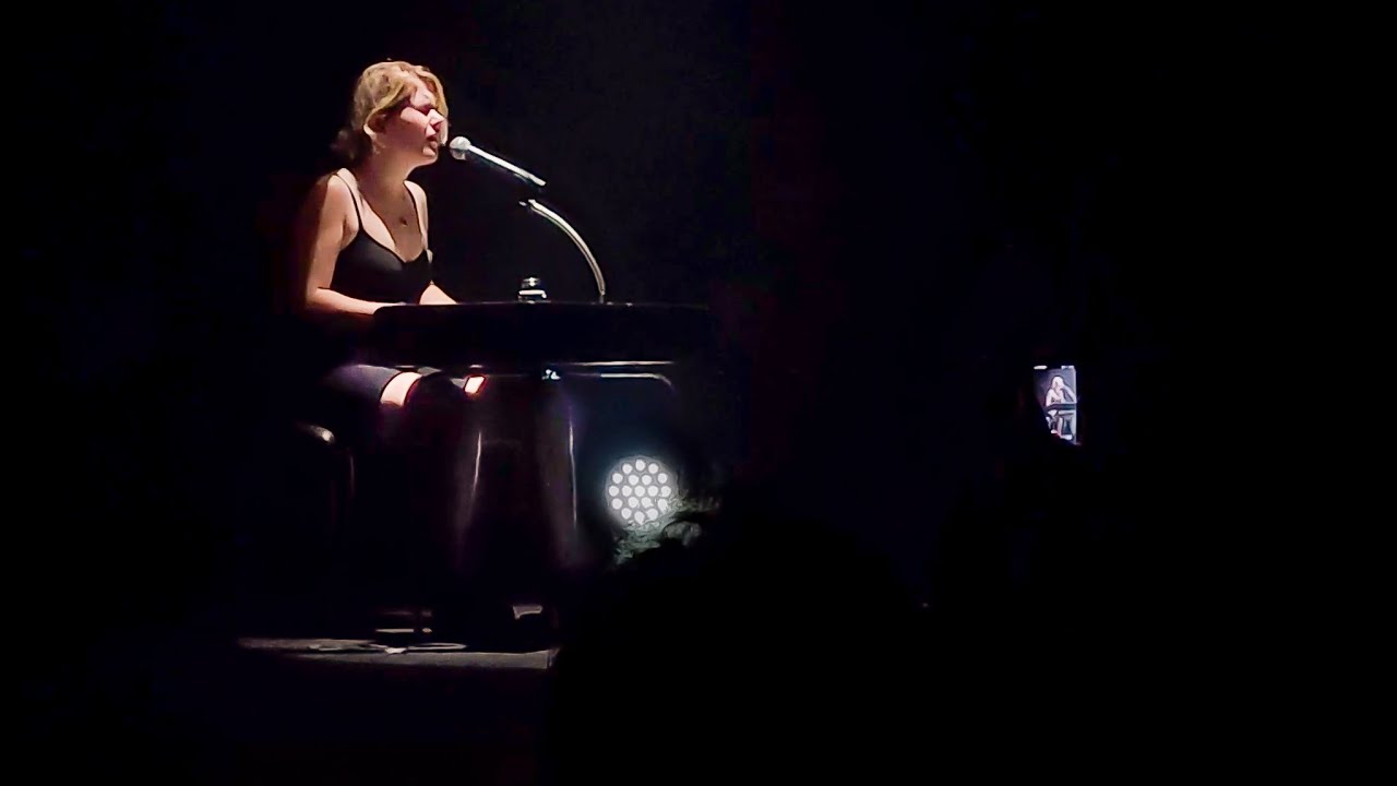 Zaho de Sagazan live : 