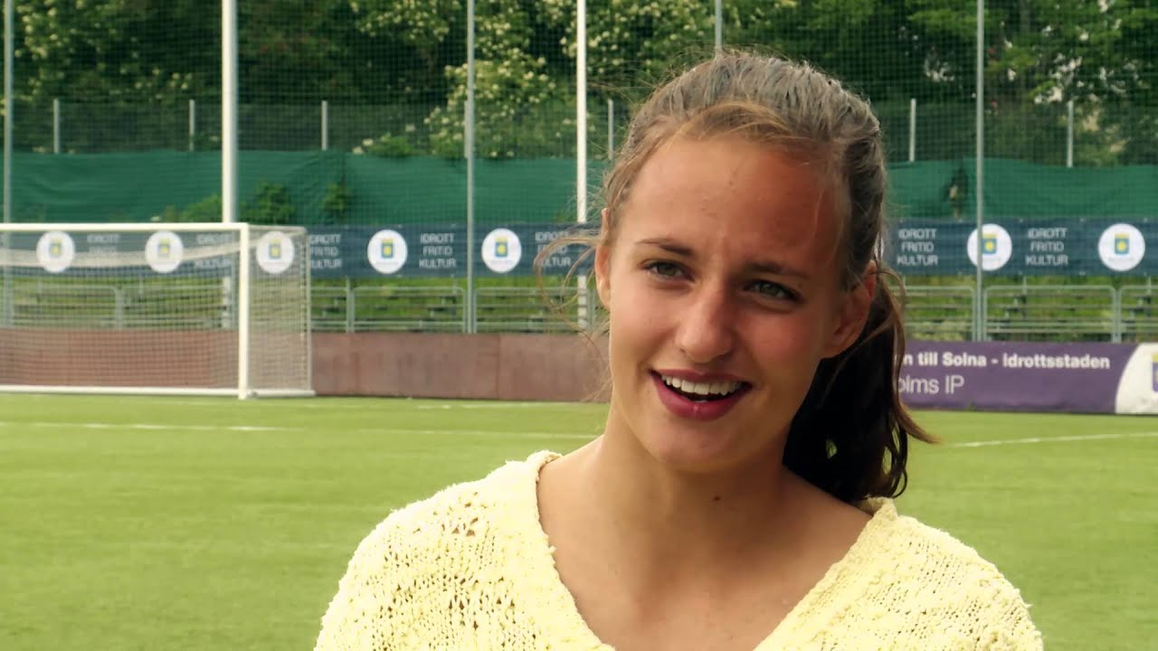 Damallsvenskan DAMSTARS #1: NATHALIE BJÖRN