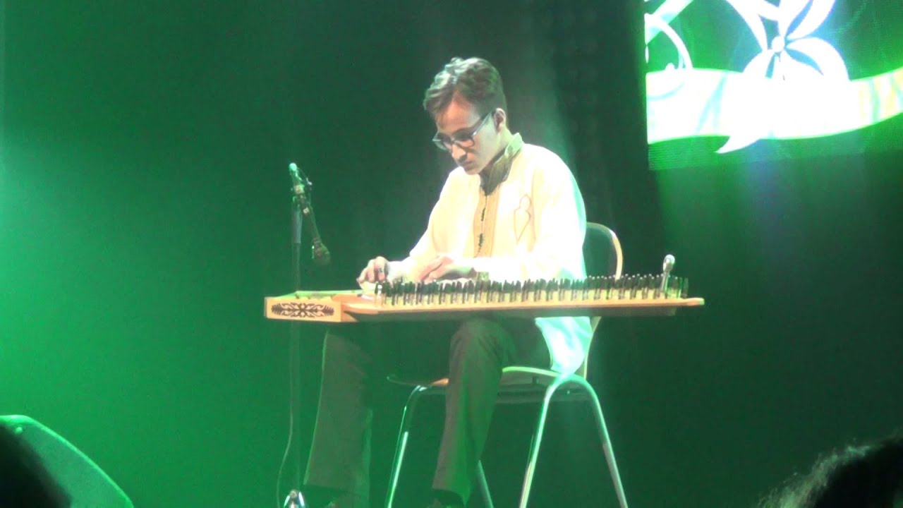 Performance au Quanun de Selmane El Yazidi