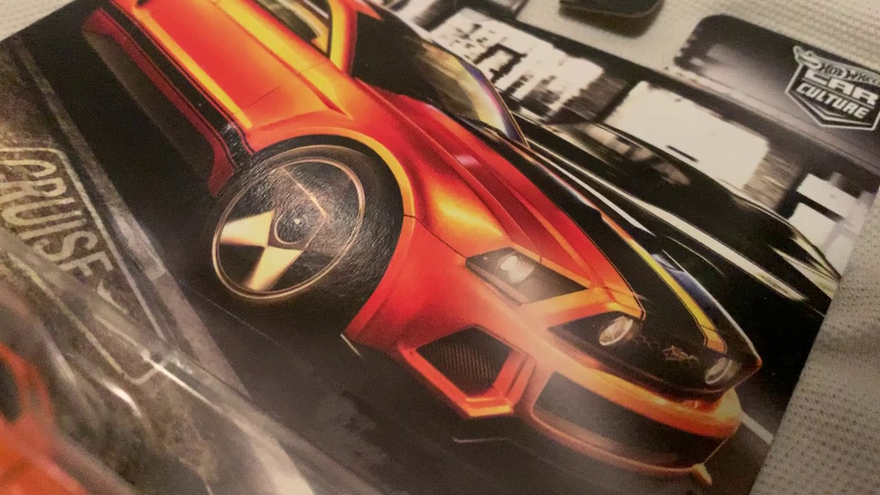 Hot Wheels 2014 Custom Mustang (2019 Car Culture - Cruise Boulevard)