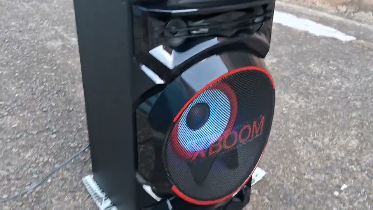 PRESSÃO DE VERDADE! 💣 LG XBOOM RNC5 Tocando Tribo da Periferia ao Ar Livre