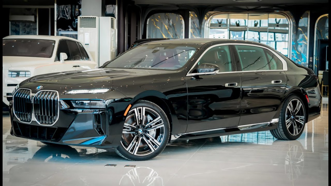 2024 BMW 7 Series 760i - New Brutal Luxury Sedan, Interior and Exterior in details