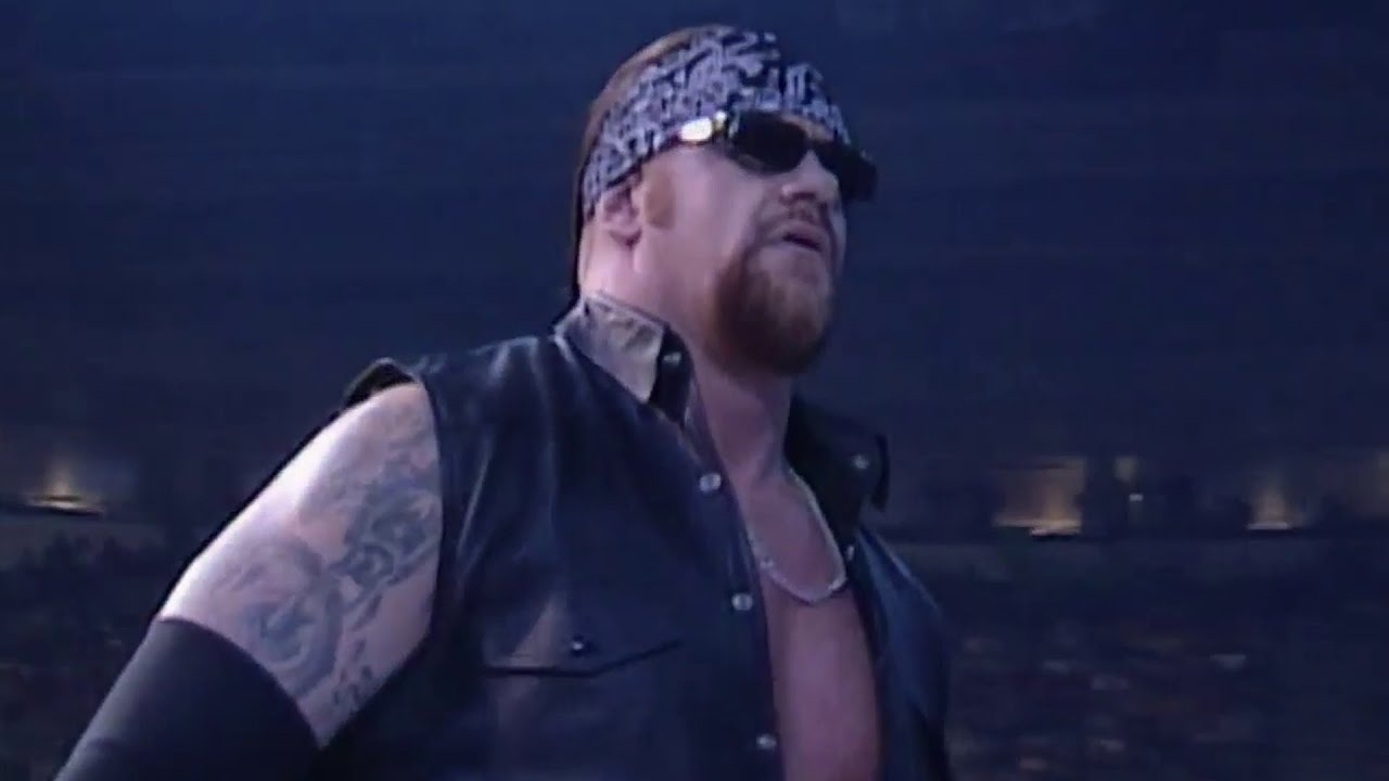 WWF RAW 2000 Undertaker - Entrance with Metallica's Sad But True - Epic Entrances