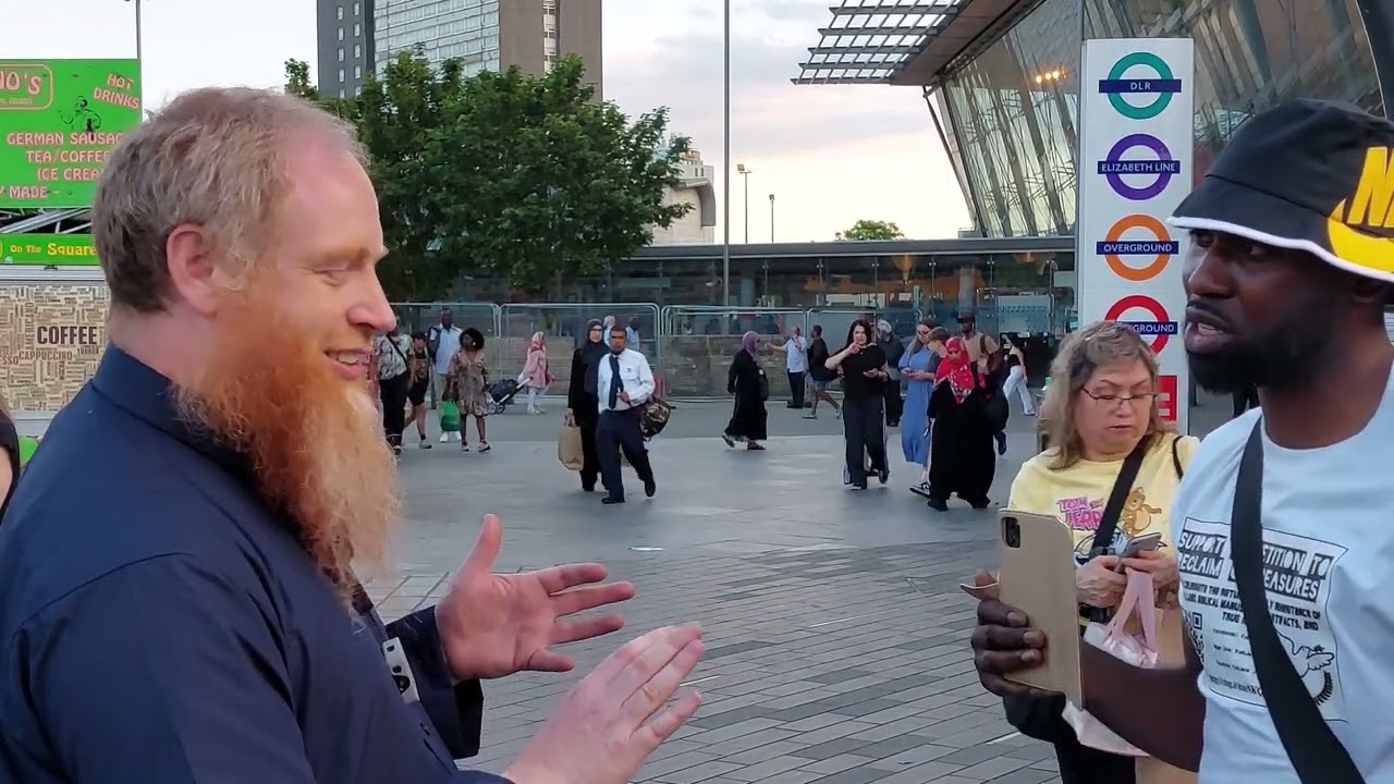 Fake Messiah Got Exposed! Yusuf And Visitor Speakers Corner Sam Dawah