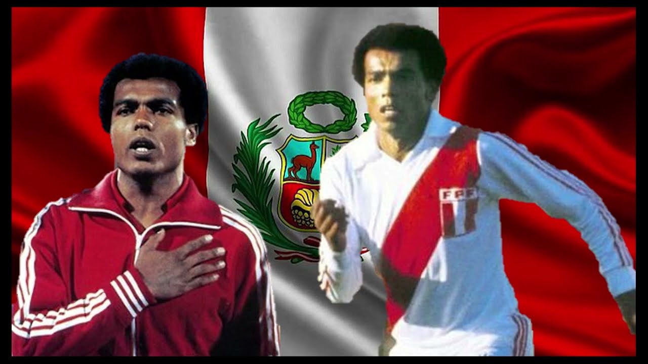 5 GOLES DE TEOFILO CUBILLAS CON LA BLANQUIRROJA