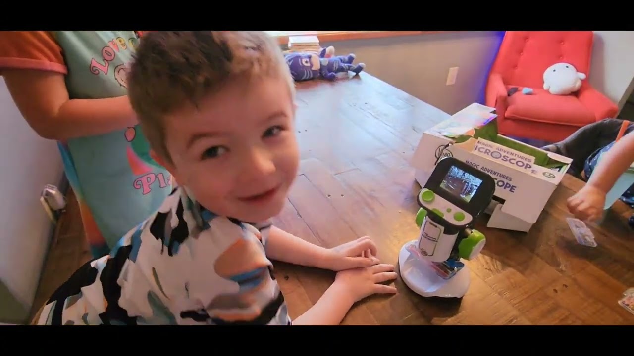 WEE! Leapfrog leapstart magic adventures microscope BBC educational toy unboxing and review