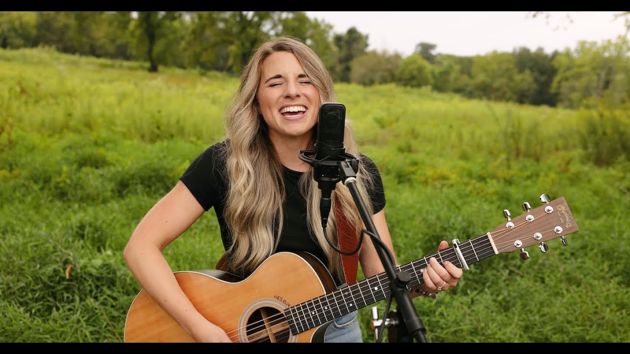 Worship You Wounded - Olivia Farabaugh (Green Meadow Acoustic Session - Part 2 of 3)