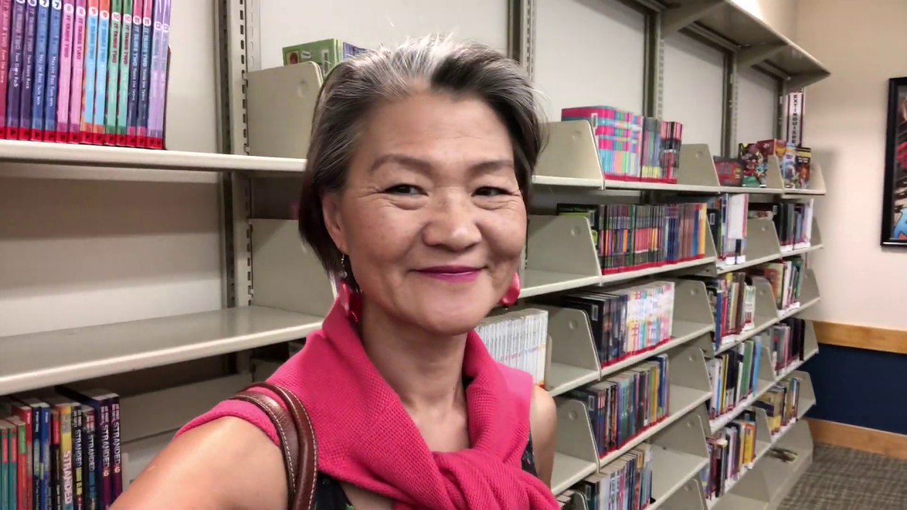 Tourist voiceover - Mountain view public library asmr