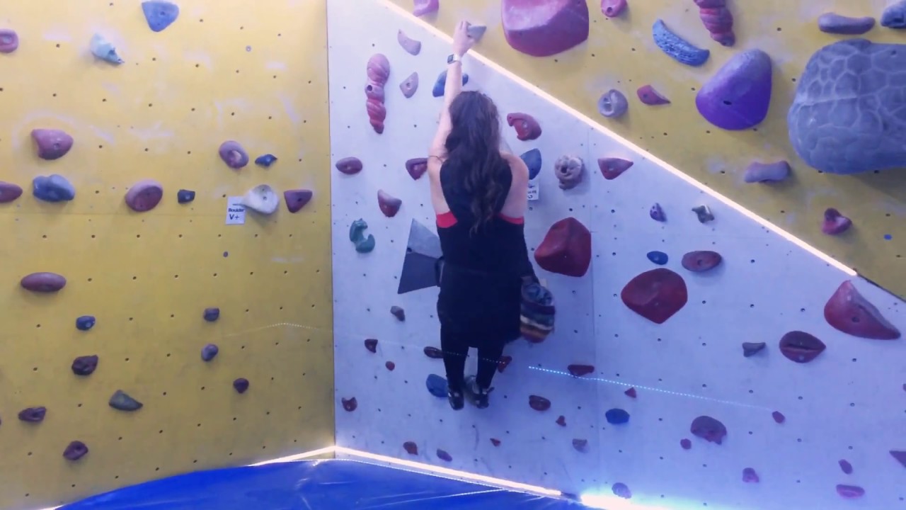 V+ &bull; Bouldering &bull; BeClimb // M&aacute;laga, Spain