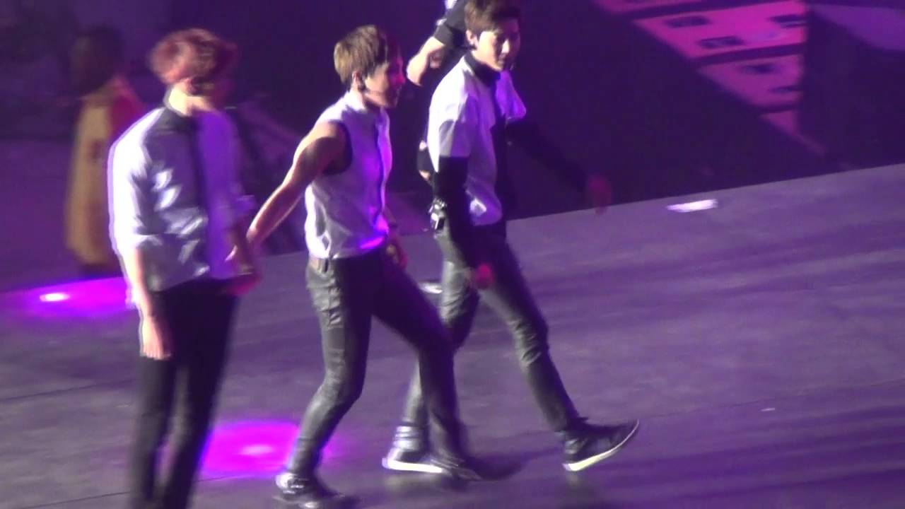 160214 exo'luxion in la - playboy [XIUMIN]