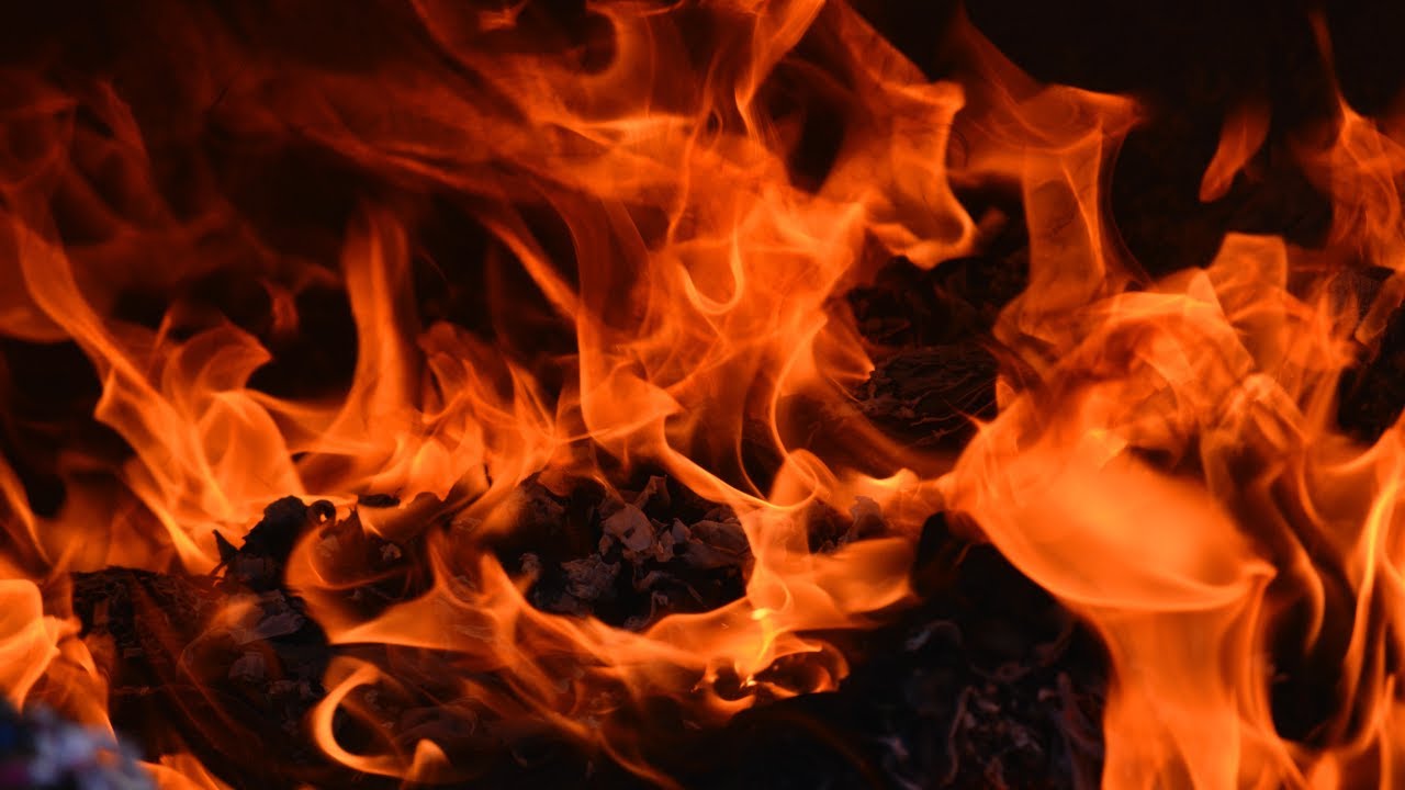 Elderly couple perishes in Phongolo house fire | NEWS IN A MINUTE