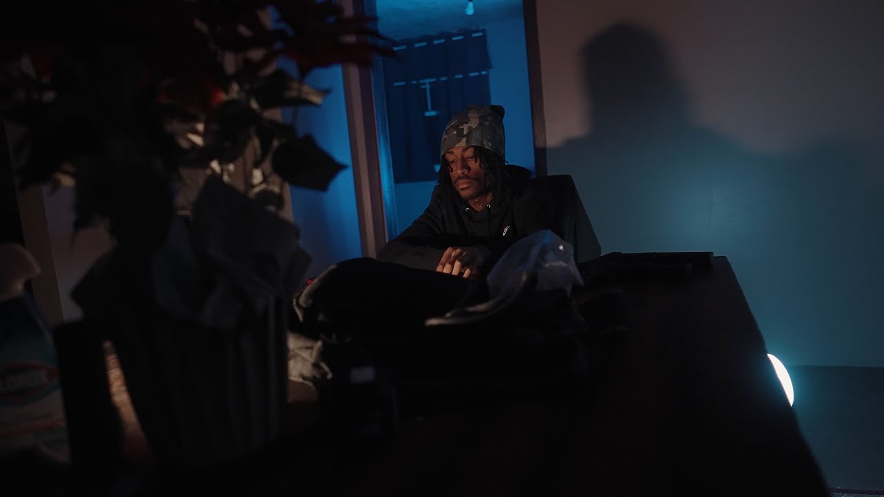 EasyMoney Scrap - Clear My Mind (dir. by @OneWayVisuals)