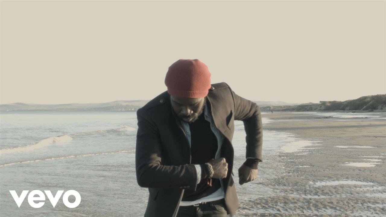 Féfé - Aussi fort