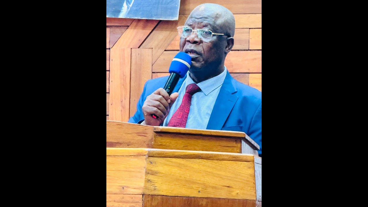 Os acontecimentos modernos são esclarecidos pela profecia  /Rev.GUYAUME