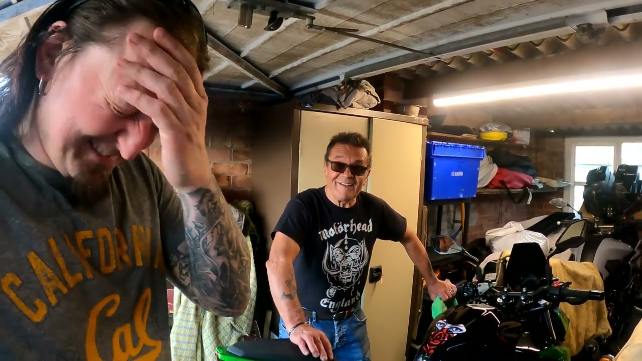 Let's have a beer with Eric and his Velocette Venom 500cc