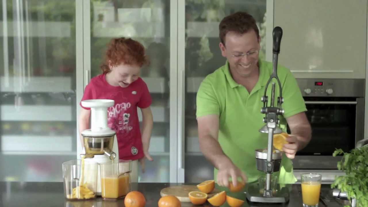 מבחן התפוזים - כל אחד סחט שבעה תפוזים, מי ינצח?
