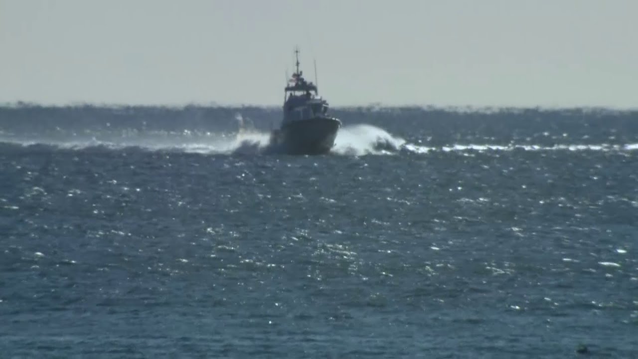 Search suspended for crew of fishing boat lost Mass. coast
