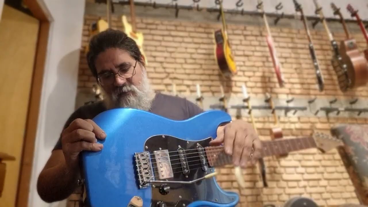 GUITARRA SEVEN SGT 277 BL METALLIC BLUE