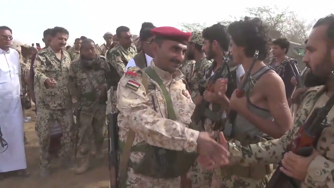 قائد اللواء الأول تهامة الخولاني وعضو الكتلة البرلمانية للمقاومة الوطنية محي الدين يعايدان