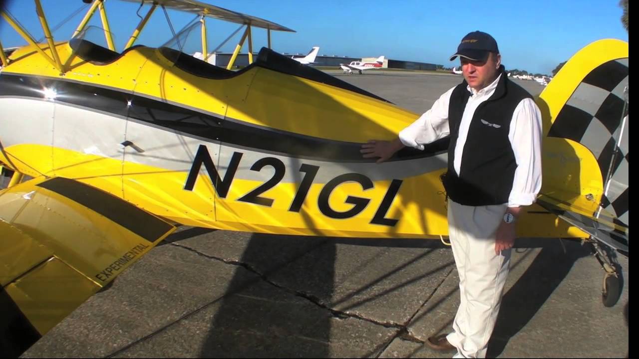 Waco Great Lakes Biplane Flight Demo